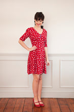 Load image into Gallery viewer, Sew Over It 1940’s Tea Dress