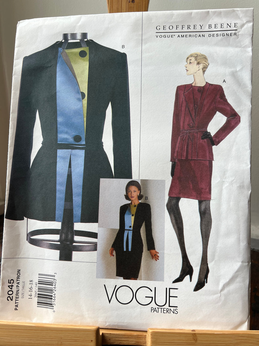Vogue #2045   Size 14-16-18