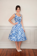 Load image into Gallery viewer, Sew Over It Elsie Dress
