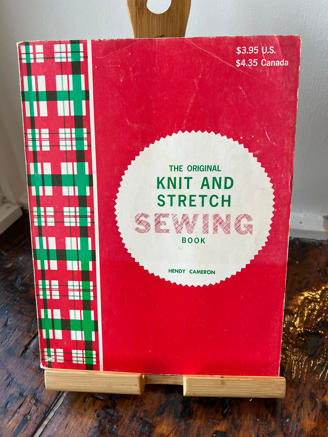 The original knit & stretch sewing book