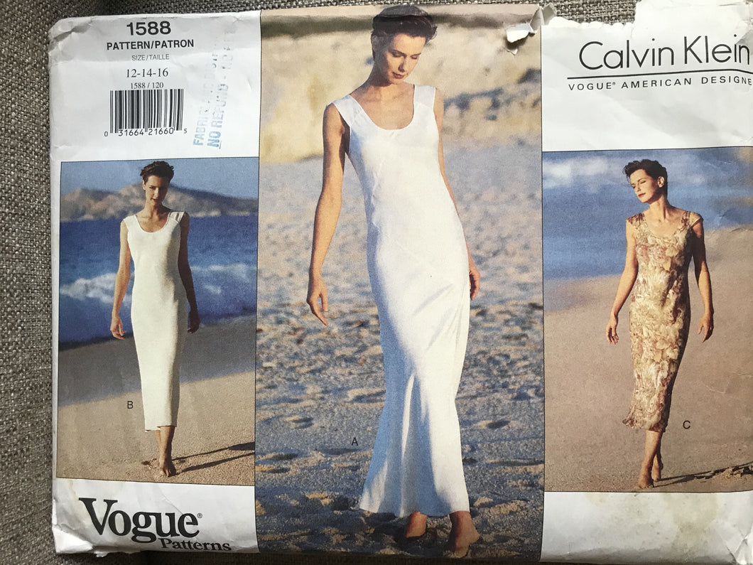 Vogue #1588 Size 12-14-16