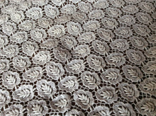 Load image into Gallery viewer, Vintage Leaf Lace.     1/4 Metre Price