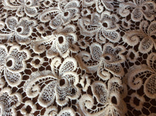 Load image into Gallery viewer, Vintage Ecru Floral Guipure Lace.    1/4 Metre Price