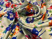 Load image into Gallery viewer, Mint Floral Garden 100% Silk Satin Crepe de Chine.   1/4 Metre Price
