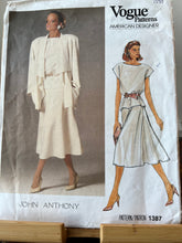 Load image into Gallery viewer, Vogue 1387 Size 10 Designer John Anthony