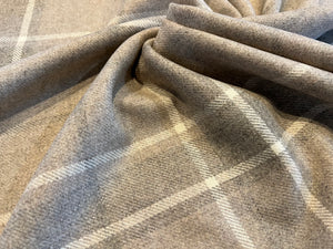 Stone Large Check 100% Wool Flannel.   1/4 Metre Price