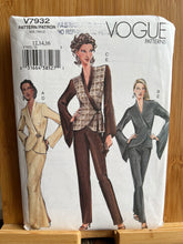 Load image into Gallery viewer, Rare Vintage Vogue #7932 Size 12-14-16