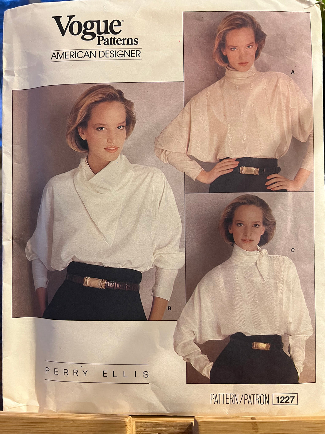 Vintage Vogue #1227 Perry Ellis Size 10