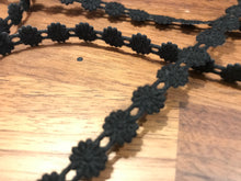 Load image into Gallery viewer, Iron on Black Daisy Trim.    1/4 Metre Price