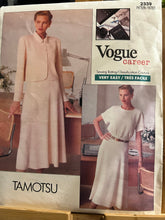 Load image into Gallery viewer, Rare Vintage Vogue #2339 Tamotsu Size 8-10-12