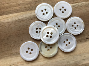 White MOP 4 Hole Button      Price per Button