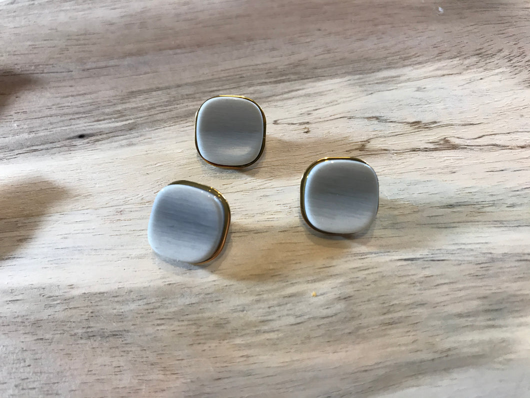 Square Grey Bevelled Button      Price per Button