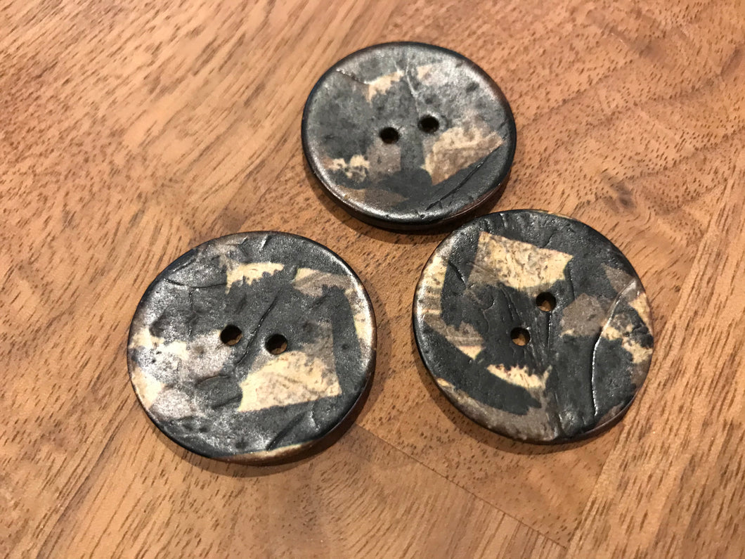 Black & Tan Splatter Coconut Shell Button.    Price per Button