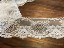 Load image into Gallery viewer, 2 1/2&quot; Scalloped White Tulle Lace Trim.     1/4 Metre Price