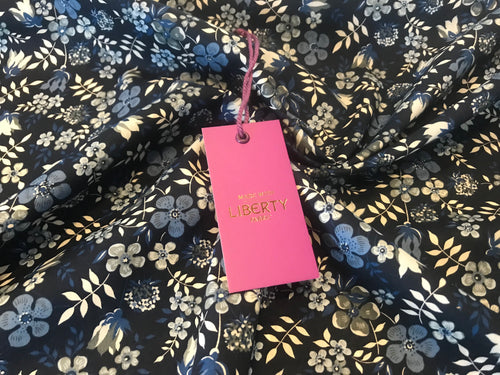 Liberty Tana Lawn Edenham 100% Cotton.    1/4 Meter Price