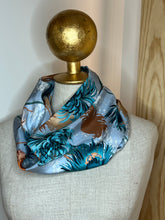Load image into Gallery viewer, Gucci Designer Floral Silk Scarf