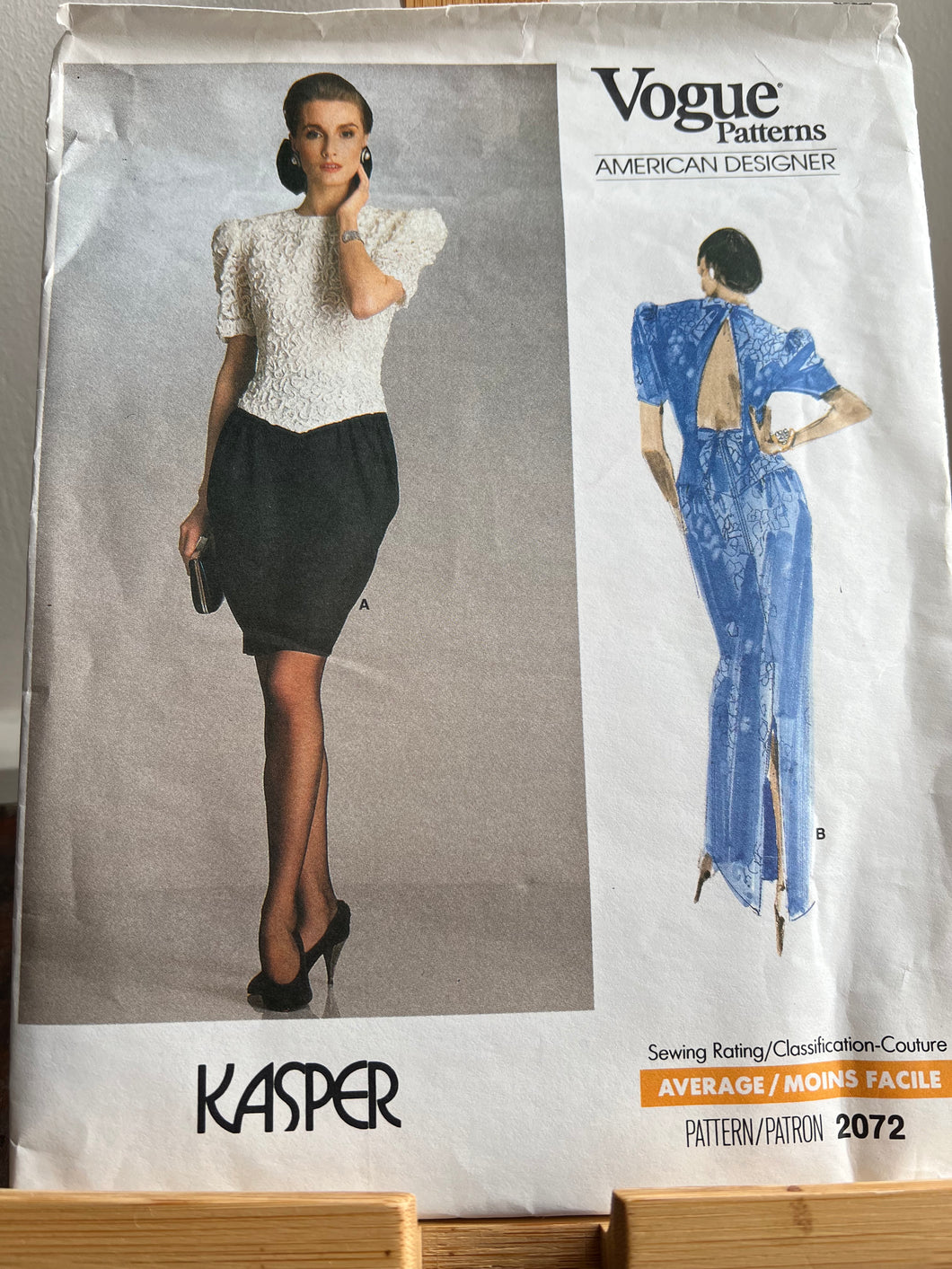 Vintage Vogue #2072 Kasper. Size 6-8-10