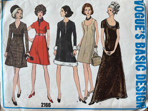Vintage Vogue 2166. Size 12