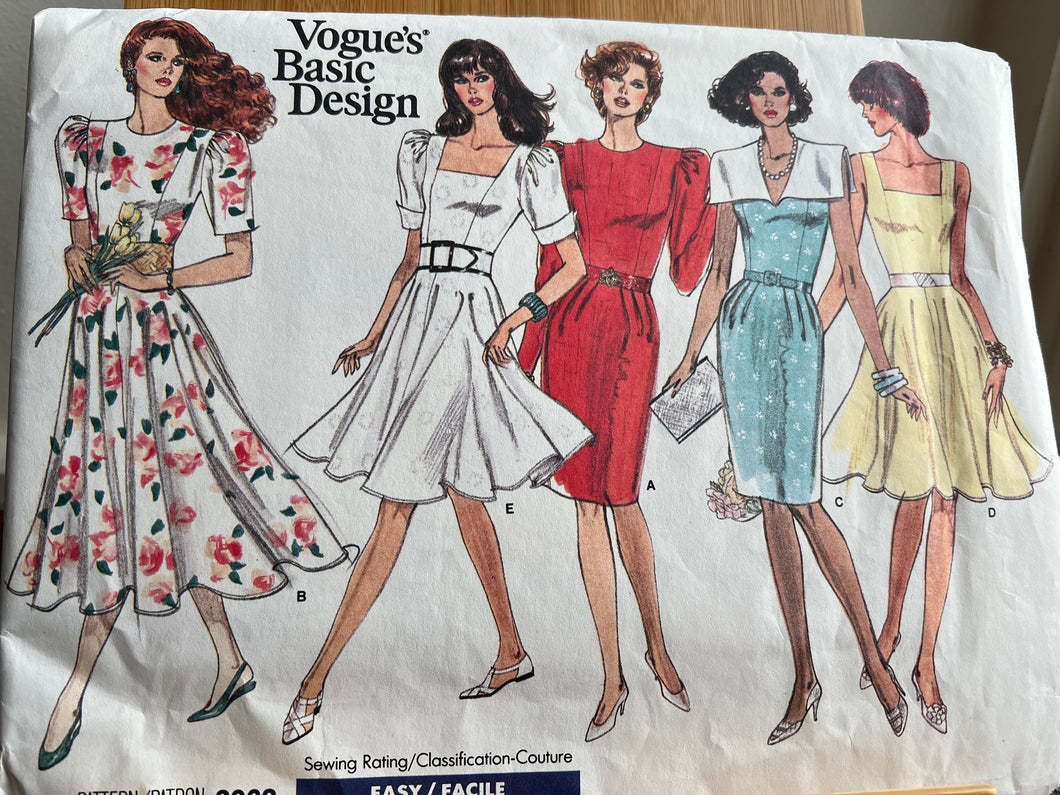 Vintage Vogue #2062. Size 8-10-12